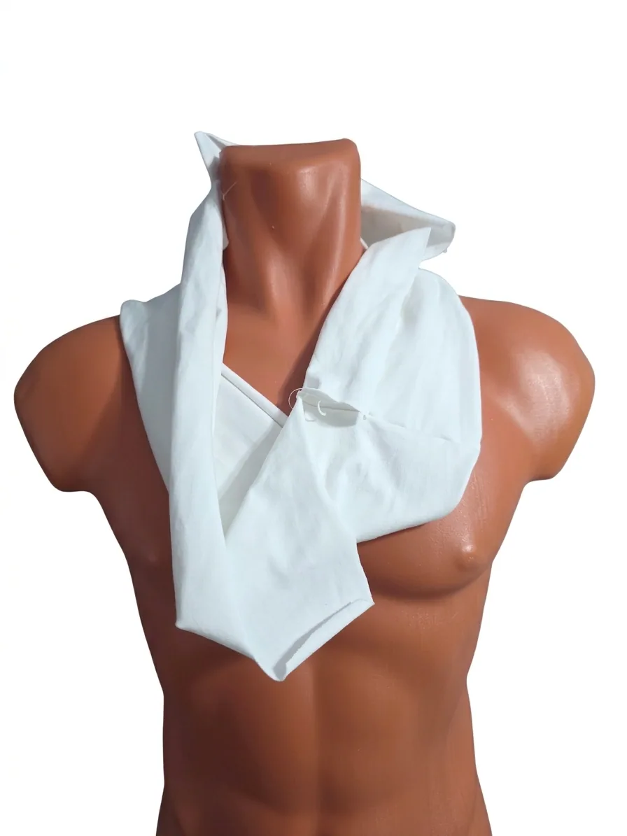 asymmetric collar